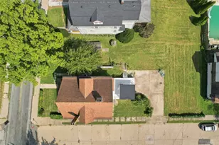 721 Maple St, Coraopolis, PA 15108 - Photo 30