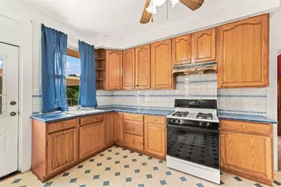 721 Maple St, Coraopolis, PA 15108 - Photo 12
