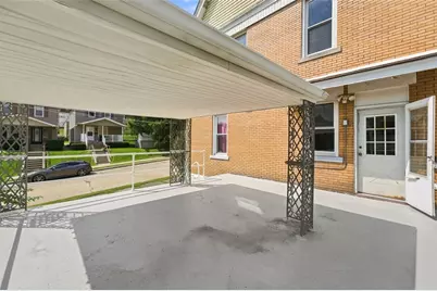 721 Maple St, Coraopolis, PA 15108 - Photo 4