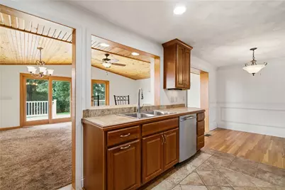 787 Lindsay Road, Scott Township, PA 15106 - Photo 8