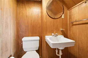 787 Lindsay Rd, Scott Township, PA 15106 - Photo 20