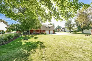 145 David Dr, Twp of But NW, PA 16001 - Photo 6