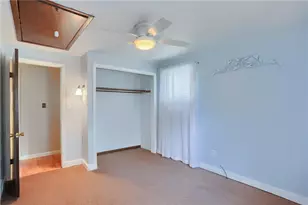 303 Vandivort Dr, Cranberry Township, PA 16066 - Photo 24