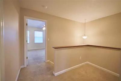 3005 Ironwood Cir, Jeannette, PA 15644 - Photo 36