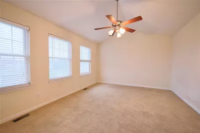 3005 Ironwood Cir, Jeannette, PA 15644 - Photo 34
