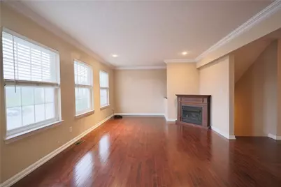 3005 Ironwood Cir, Jeannette, PA 15644 - Photo 10