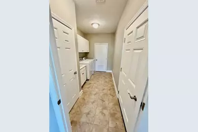 2902 Ambassador Lane, Valencia, PA 16059 - Photo 22