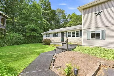 204 Stepping Stone, Somerset Township, PA 15501 - Photo 4