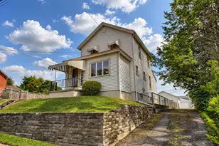 314 Reamer Ave, Carnegie, PA 15106 - Photo 2