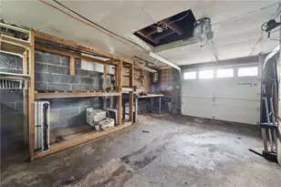 8284 Peebles Rd, Pittsburgh, PA 15237 - Photo 36