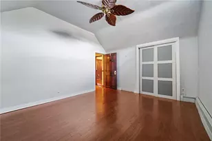 8284 Peebles Rd, Pittsburgh, PA 15237 - Photo 18