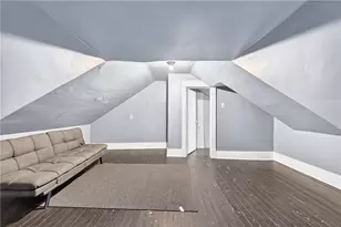 609 Pine St, Ambridge, PA 15003 - Photo 22