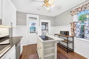 609 Pine St, Ambridge, PA 15003 - Photo 10