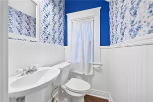 609 Pine St, Ambridge, PA 15003 - Photo 14