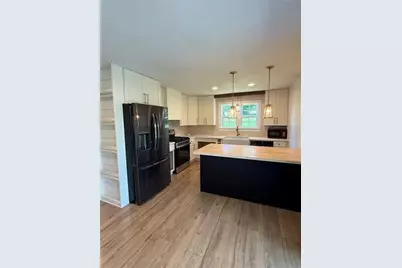 291 Simon Dr, Summit Township, PA 16002 - Photo 4
