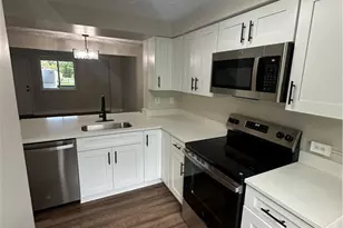 7510 Lafayette Square, Hopewell Township, PA 15001 - Photo 2