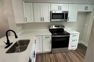 7510 Lafayette Square, Hopewell Township, PA 15001 - Photo 6