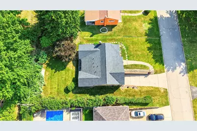 5032 Azalea Dr, Pittsburgh, PA 15236 - Photo 6