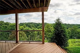 233 Noble Woods Dr, Moon/Crescent Twp, PA 15108 - Photo 32