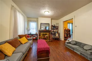 94 Center Ave, Burgettstown Boro, PA 15021 - Photo 2