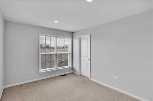 325 Parade St, Cranberry Township, PA 16066 - Photo 24