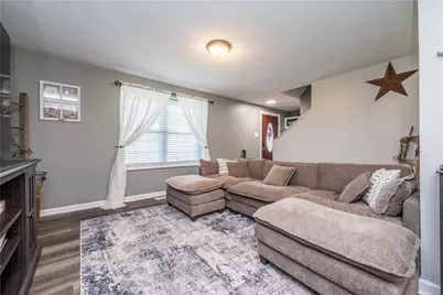 380 Celestial Dr, Economy, PA 15042 - Photo 6