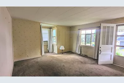425 16th Ave, Patterson Township, PA 15010 - Photo 8