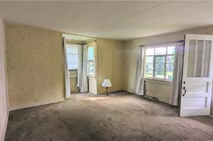 425 16th Ave, Patterson Township, PA 15010 - Photo 8
