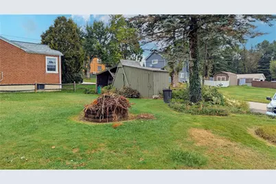 425 16th Ave, Patterson Township, PA 15010 - Photo 26