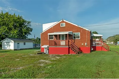147 W Pennsylvania Avenue, New Stanton, PA 15601 - Photo 2