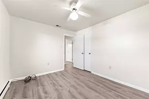 147 W Pennsylvania Ave, New Stanton, PA 15601 - Photo 18