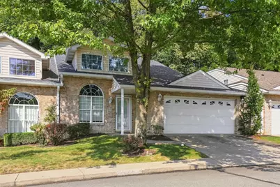 540 Newport Dr, Pittsburgh, PA 15235 - Photo 1