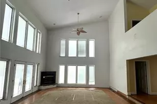 456 Crescent Boulevard Extension, Moon/Crescent Twp, PA 15046 - Photo 2
