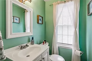 137 Windsor Dr, Hempfield Township, PA 15642 - Photo 16