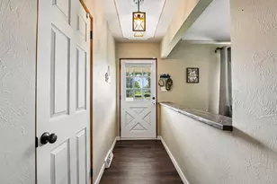 228 Walnut St, Chartiers, PA 15342 - Photo 6