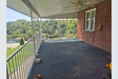 10877 Old Trail Rd, Irwin, PA 15642 - Photo 8