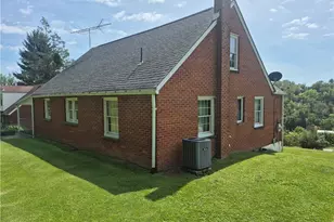 10877 Old Trail Rd, Irwin, PA 15642 - Photo 18