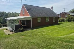 10877 Old Trail Rd, Irwin, PA 15642 - Photo 4