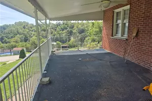 10877 Old Trail Rd, Irwin, PA 15642 - Photo 8