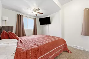 160 Renfer St, Ross Twp, PA 15237 - Photo 10
