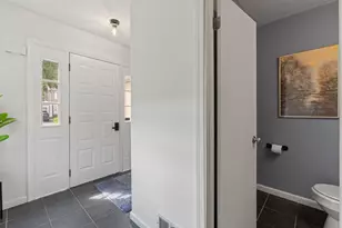 70 New London Ln, Oakmont, PA 15139 - Photo 8