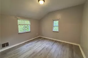 8181 Chaske St, Pittsburgh, PA 15147 - Photo 18