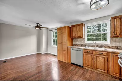 121 Pinehurst Dr, Freedom, PA 15042 - Photo 10