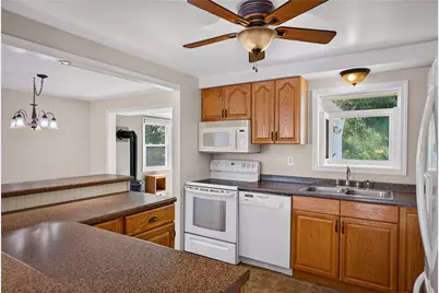 5936 Dublin Rd, Bethel Park, PA 15102 - Photo 14