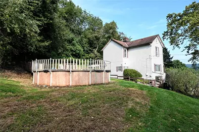 225 Fremont Street, Clairton, PA 15025 - Photo 2