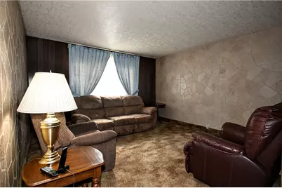 225 Fremont Street, Clairton, PA 15025 - Photo 8