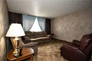 225 Fremont St, Clairton, PA 15025 - Photo 8
