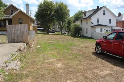 165 E Katherine Ave, Washington, PA 15301 - Photo 4