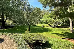 4735 Spring Ridge Ln, Murrysville, PA 15668 - Photo 4