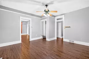 609 Pine St, Ambridge, PA 15003 - Photo 6
